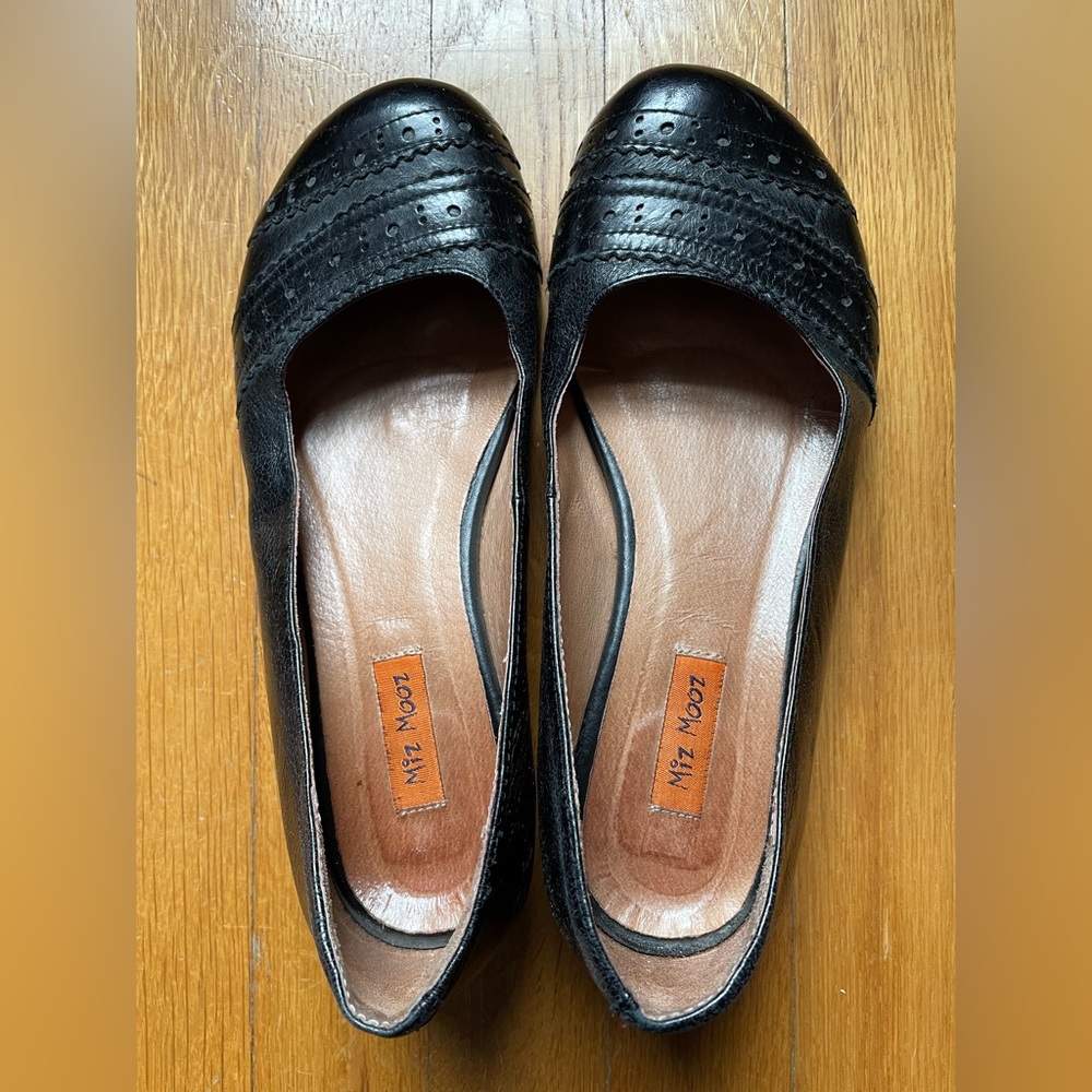 Miz Mooz Black Leather Shoes